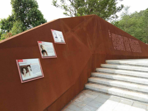右江耐候钢挡土墙